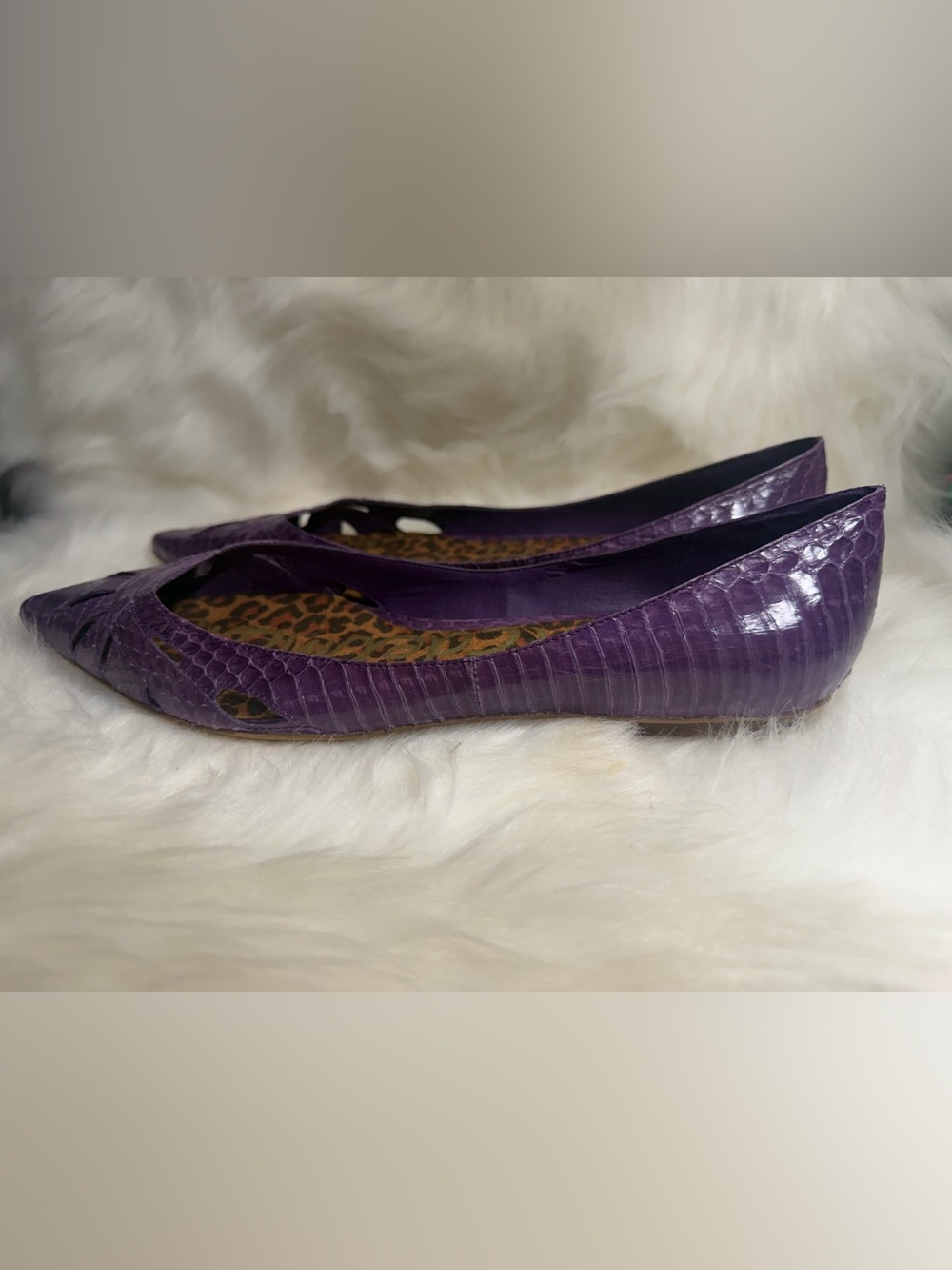 Sam Edelman ( snakeskin) Purple Pointed Toe Croc-Embossed Flats💜 - Picture 3 of 5